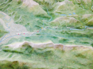 Maquette topographique de la Vallée du Drac avec animation lumineuse et sonore