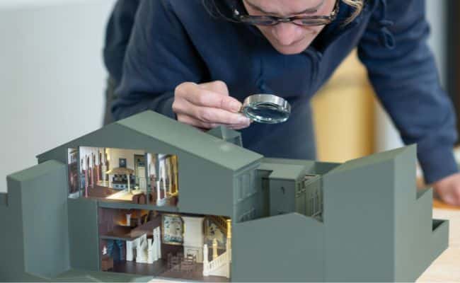 Maquette de la maison de l'écrivain Pierre Loti