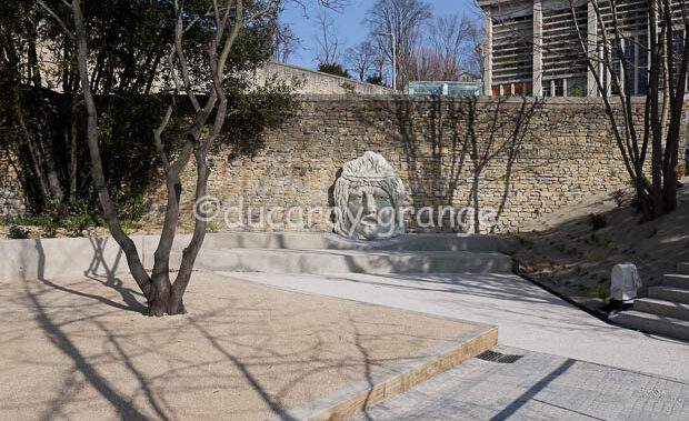 Moulage de sculpture antique - Aménagement du jardin André Malraux a Lyon 5